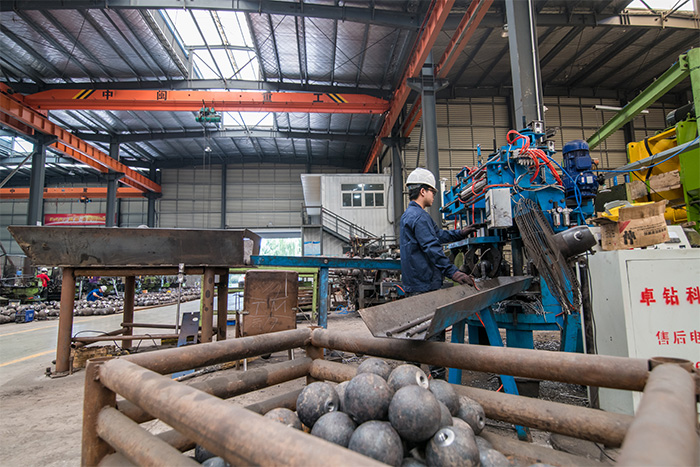 西双版纳螺栓球基准孔加工